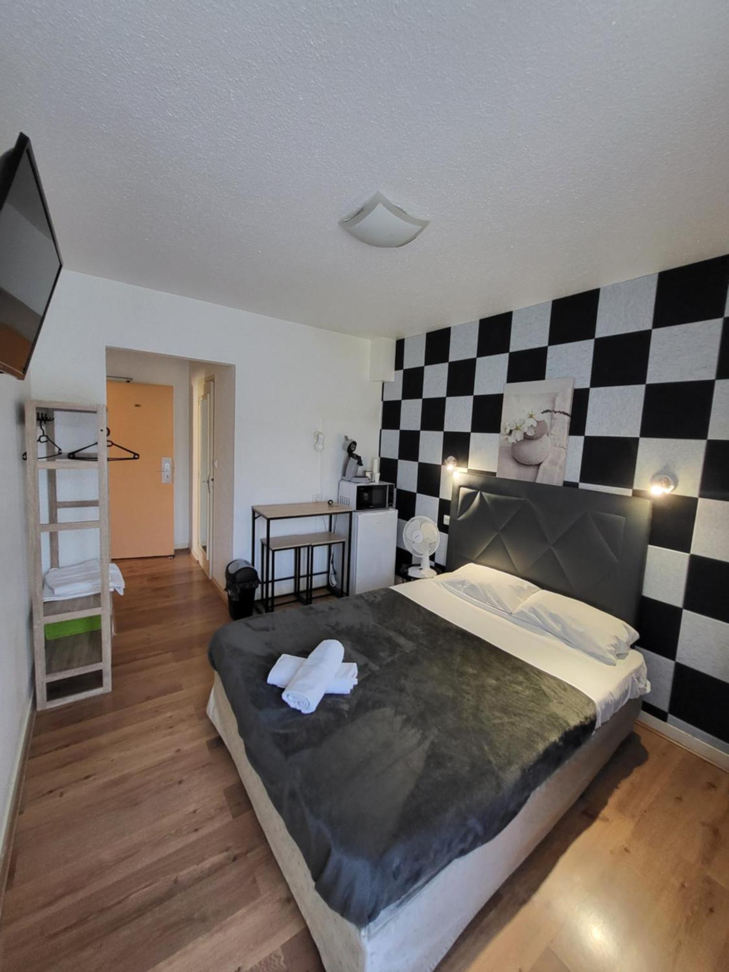Ga Location Hotell Mâcon Exteriör bild